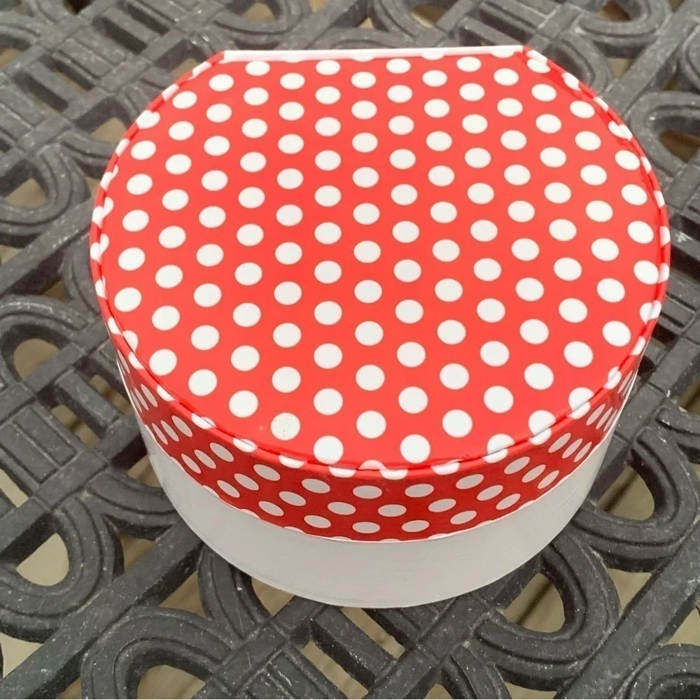 🆕 Isaac Mizrahi Live Ladies Red Polka Dot Expansion Wrist Watch Women’s